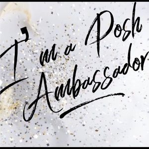 Meet your Poshmark seller Christina😄